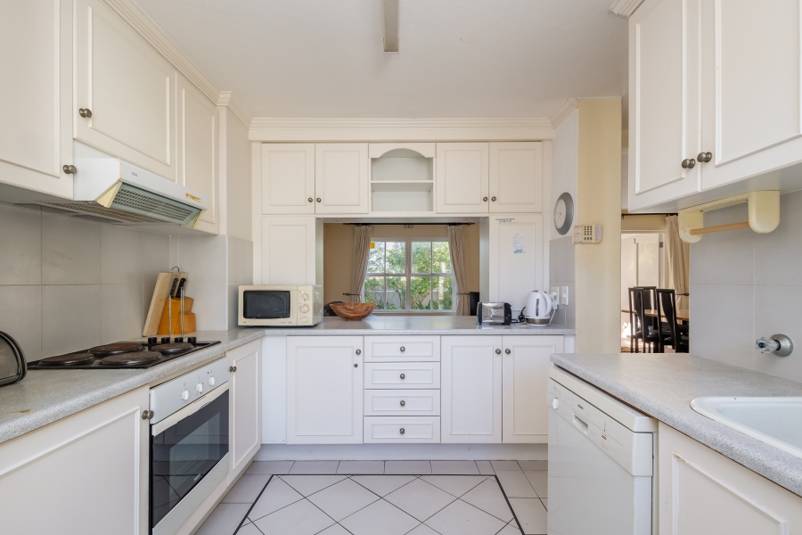3 Bedroom Property for Sale in River Club Western Cape